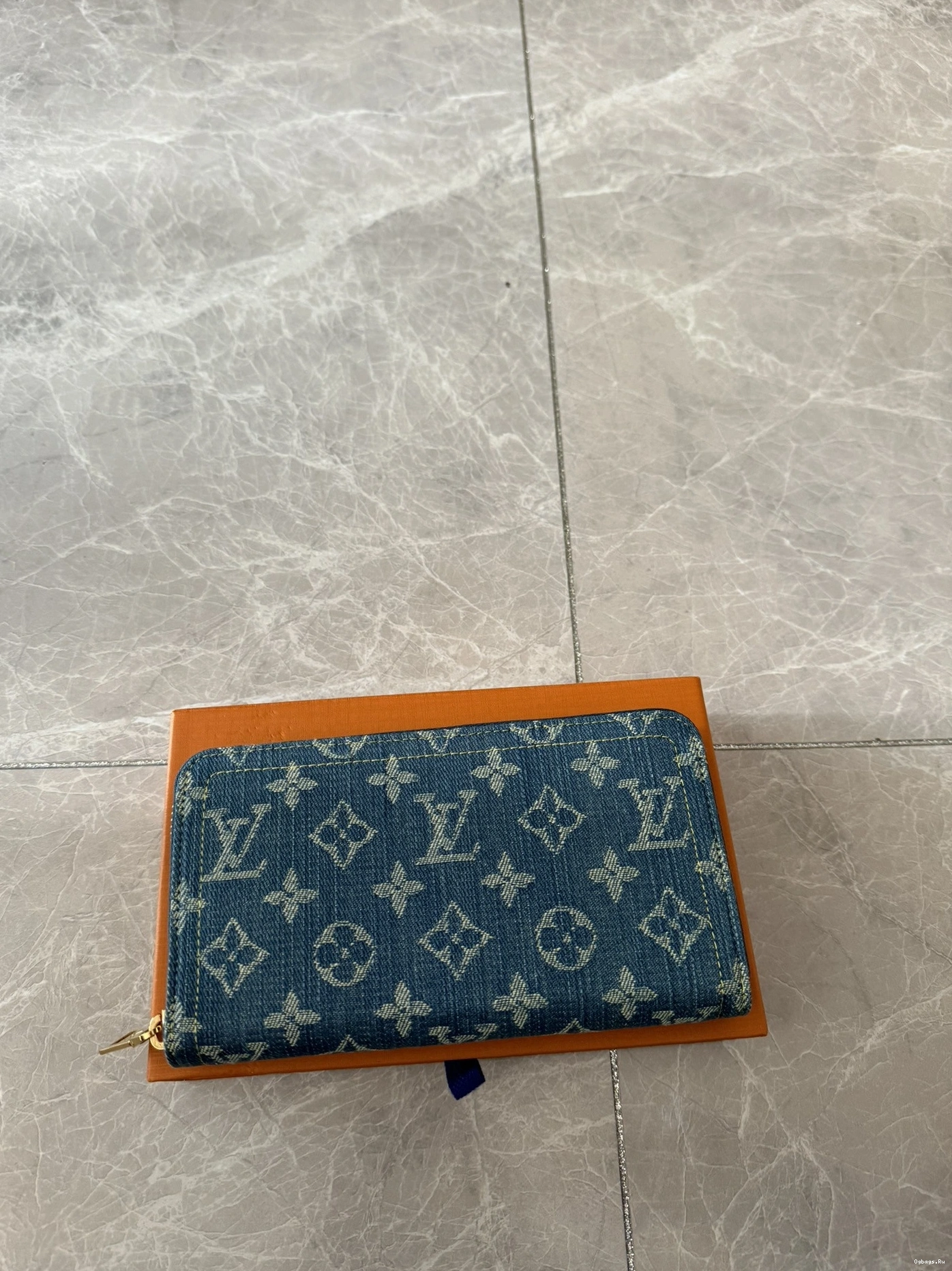 ZIPPY WALLET LOUIS VUITTON 0120